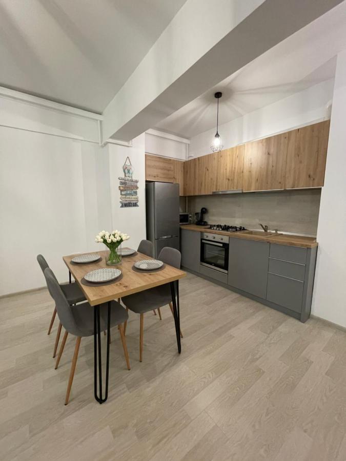 Mamaia Moonlight Apartment Eksteriør bilde